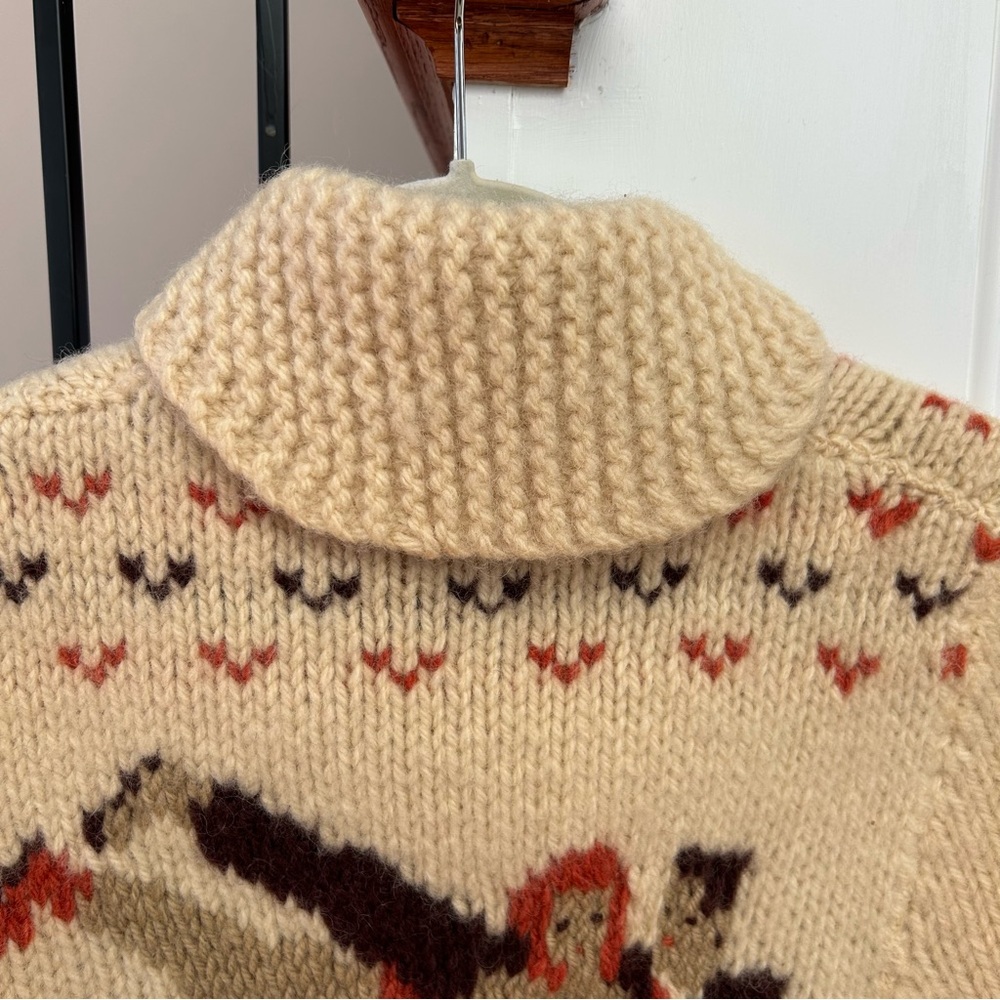 Vintage Mary Maxim Cowichan Figure Skating Wool Hand Knit Cream Sweater - Picture 7 of 12